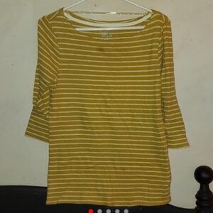 Mustard & white horizontal stripe half sleeve top